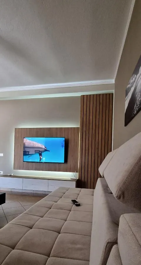 Luis Penthouse Apartment Berat Albania