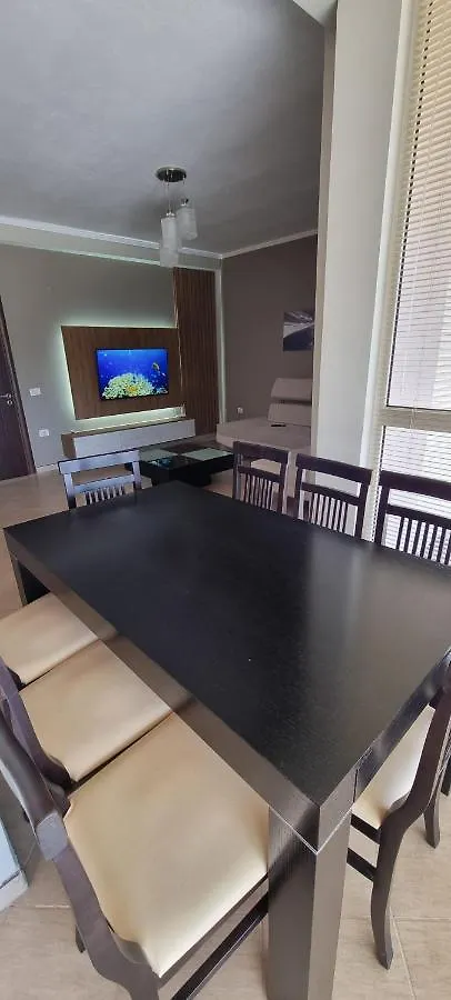 Luis Penthouse Apartment Berat