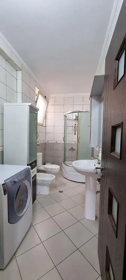Luis Penthouse Apartment Berat Albania